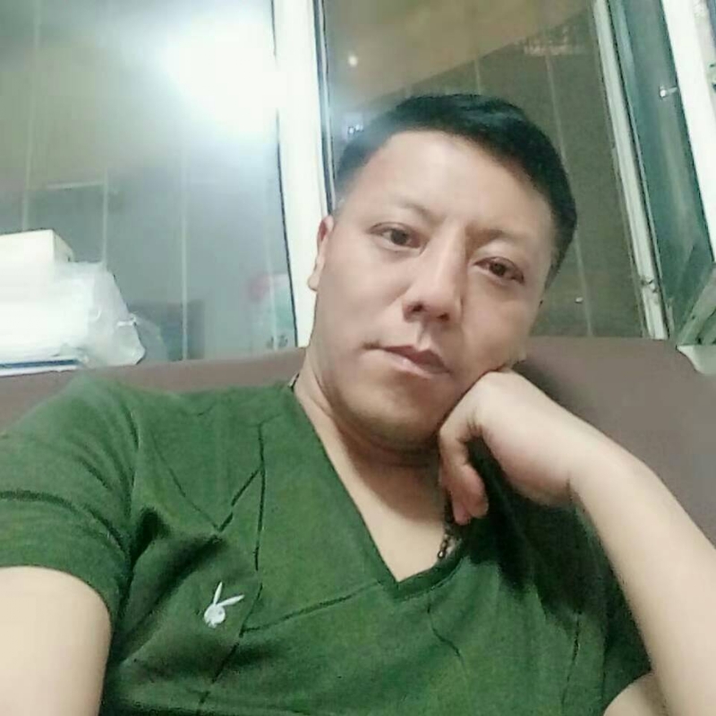 龍行天下的第一张照片--鞍山相亲服务中心