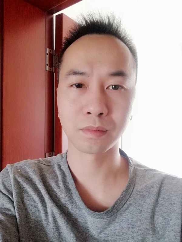 超级大混球的第一张照片--鞍山相亲服务中心