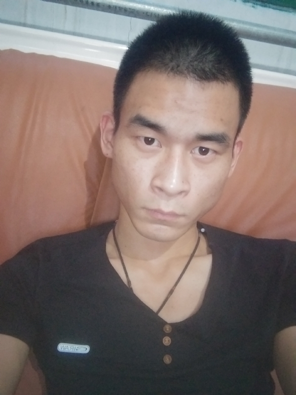 单身狗一枚的第一张照片--鞍山相亲服务中心