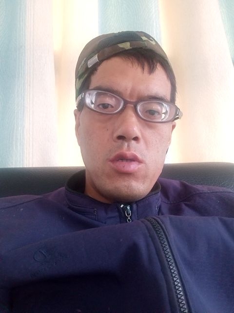 等待有缘人的第二张照片--鞍山相亲服务中心