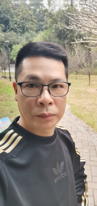 随缘的第一张照片--鞍山相亲服务中心