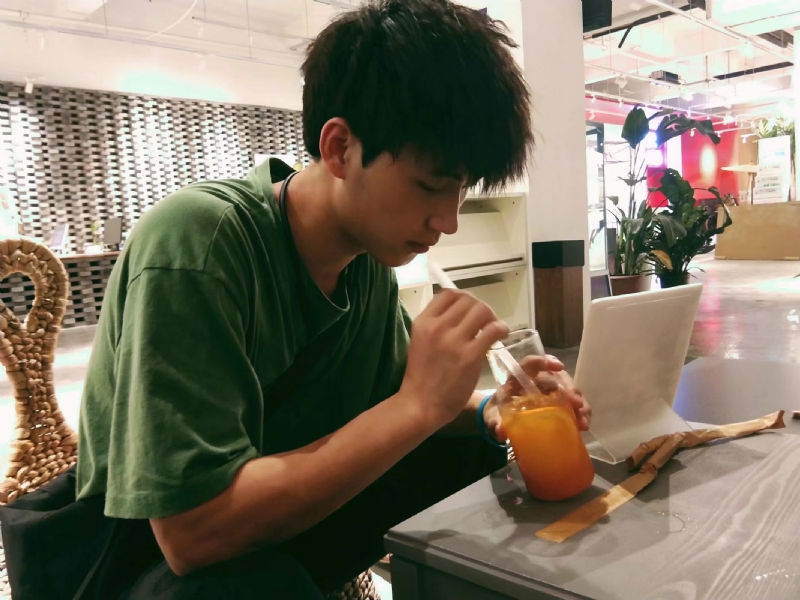 一花一世界的第二张照片--鞍山相亲服务中心
