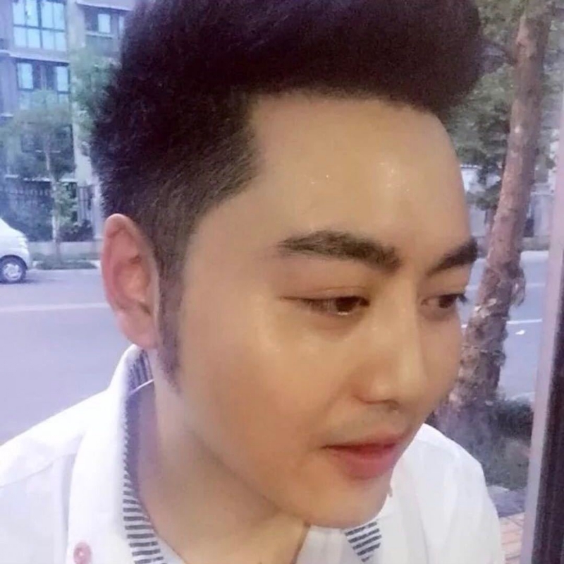 加油吧少年的第一张照片--鞍山相亲服务中心