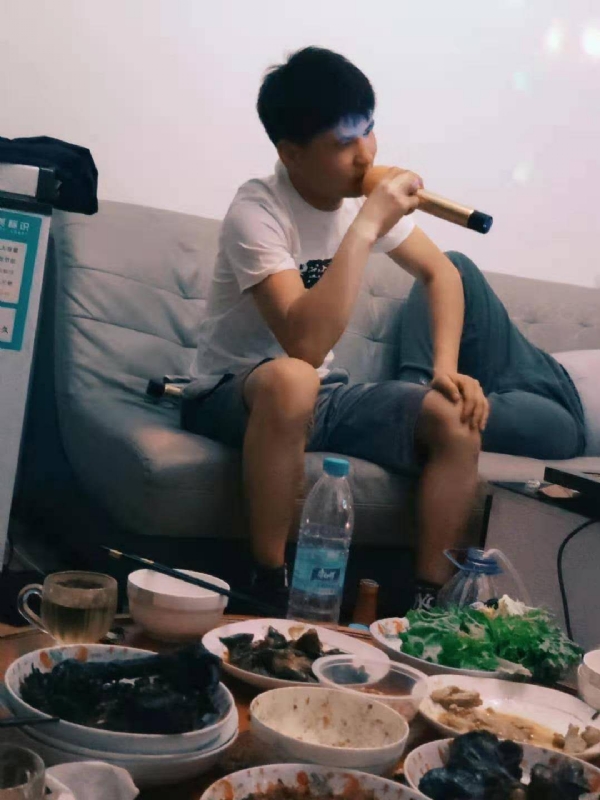 秦成龙的第一张照片--鞍山相亲服务中心