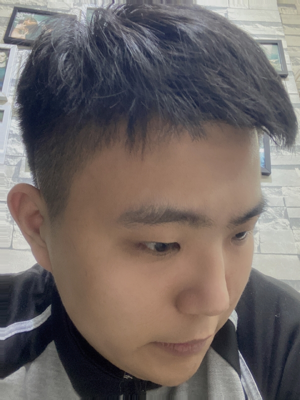 方的第一张照片--鞍山相亲服务中心
