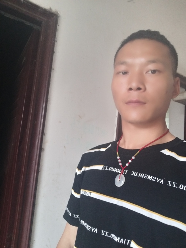 爱，请深爱的第二张照片--鞍山相亲服务中心