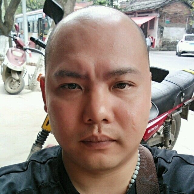 开心就好的第一张照片--鞍山相亲服务中心