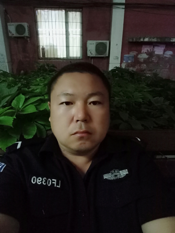 冯宇的第一张照片--鞍山相亲服务中心