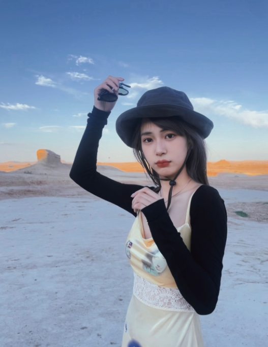 英姐的第一张照片--鞍山相亲服务中心