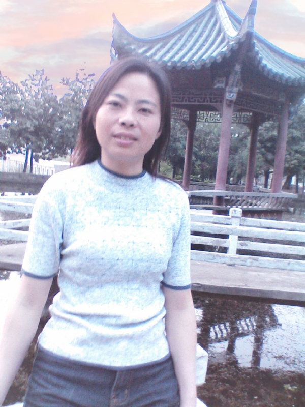 小草的第一张照片--鞍山相亲服务中心