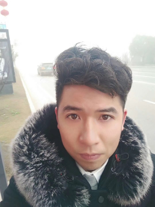 开心快乐每一天的第二张照片--鞍山相亲服务中心