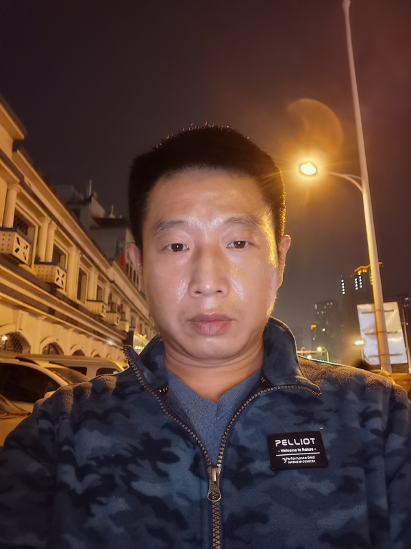 偷偷说的第一张照片--鞍山相亲服务中心