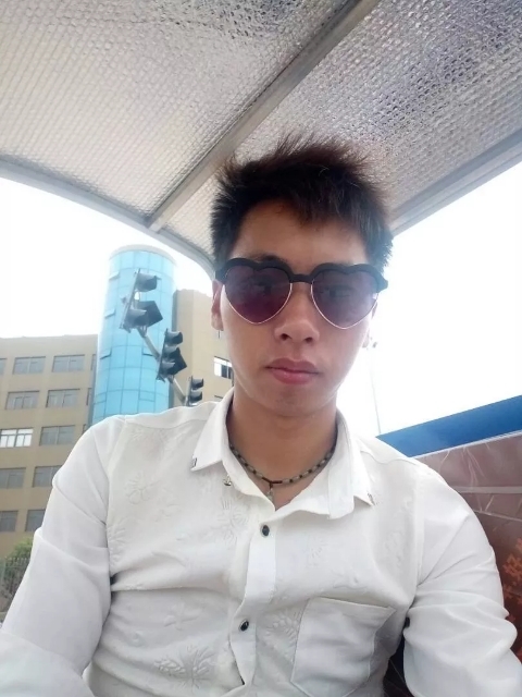 寻缘的第二张照片--鞍山相亲服务中心