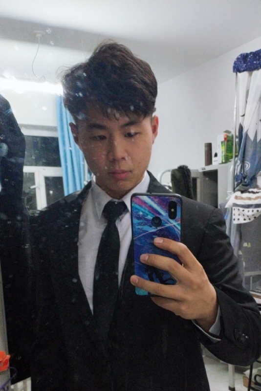景湛的第一张照片--鞍山相亲服务中心