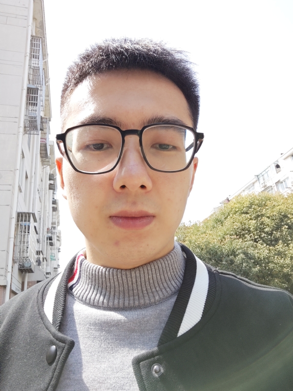七彩皮皮虾的第一张照片--鞍山相亲服务中心