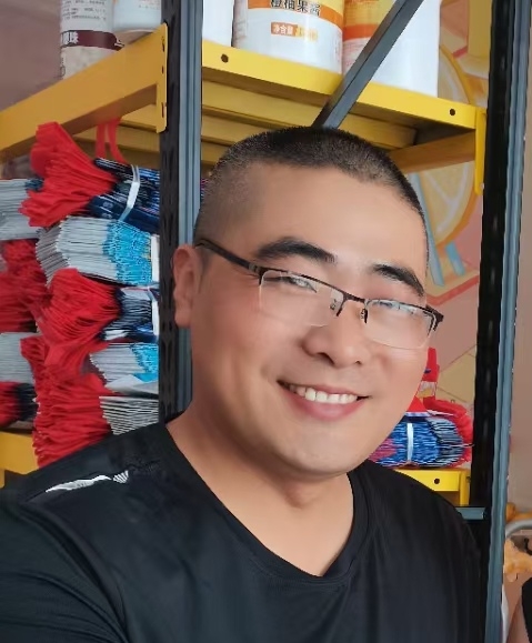 乐陶陶的第一张照片--鞍山相亲服务中心
